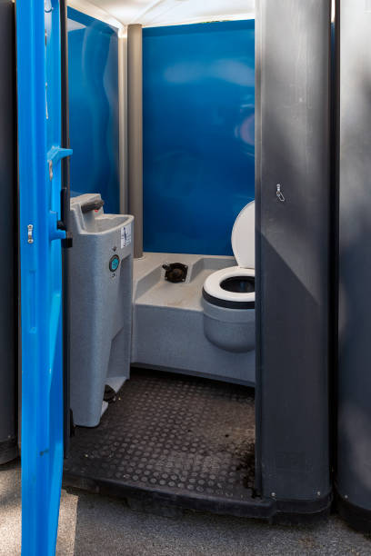 Portable bathroom rental in Spring Grove, IL